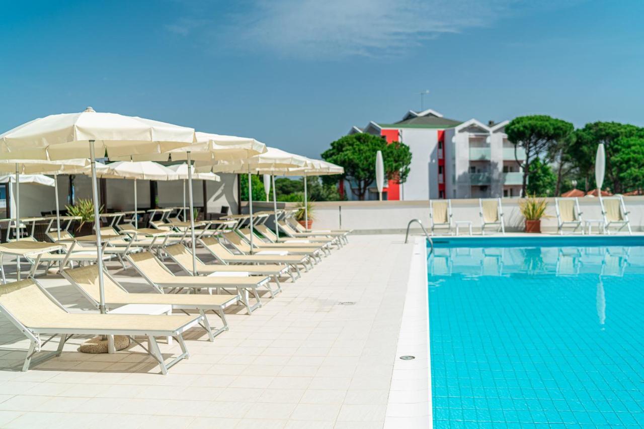 Jasminum Hotel 4*